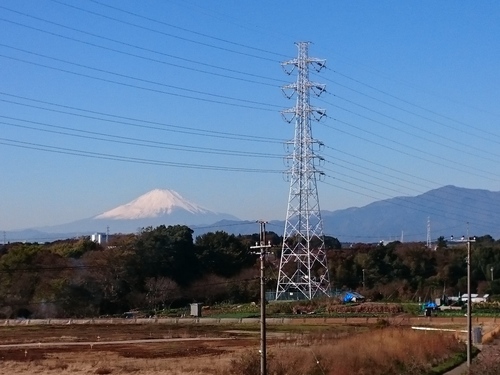 ゆめが丘駅からの富士山−３.JPG