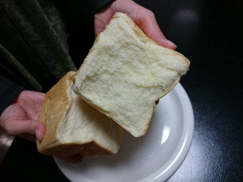 パン工房ゆうき 極食パン−３.JPG