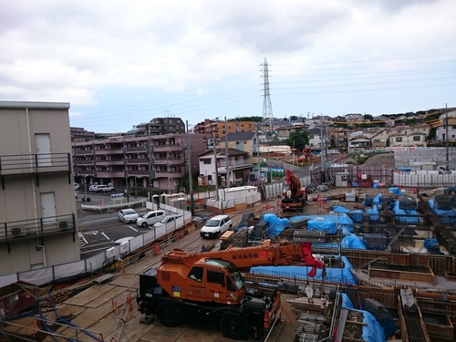 二俣川駅南口再開発−３.JPG