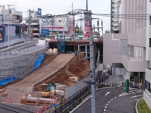 二俣川駅南口再開発−３20180407.JPG